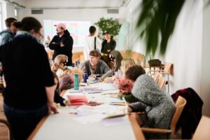 Kinderbuchlesung Kinder malen